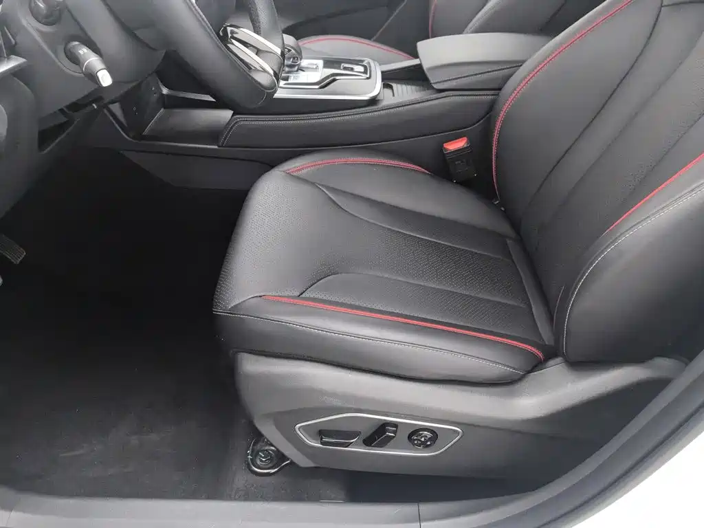 BAIC Beijing X7 2025 2023 1.5TD DCT Premium Enjoy+ Edition