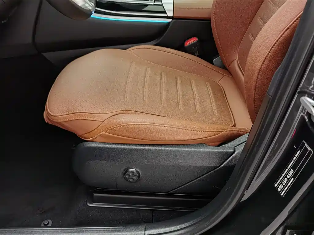 Mercedes-Benz GLC 2023 GLC 260 L 4MATIC Dynamic 7-Seater фото 20