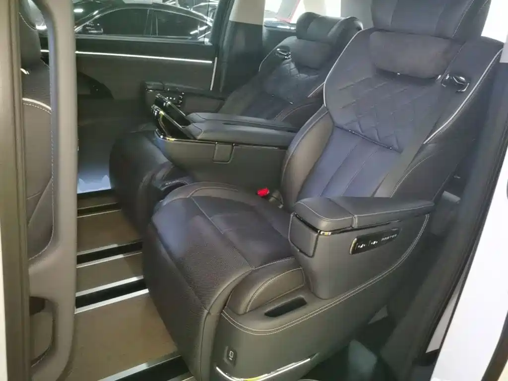 GAC Trumpchi Trumpchi Xiangwang M8 2025 2025 Model QianKun Series Ultra First Class