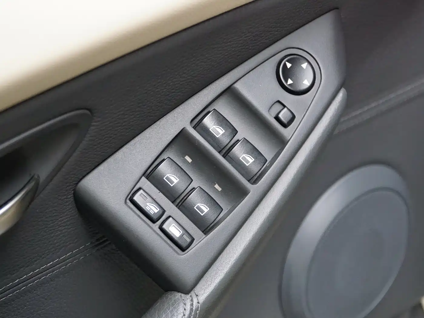 BMW 6 Series 2004 645Ci фото 11