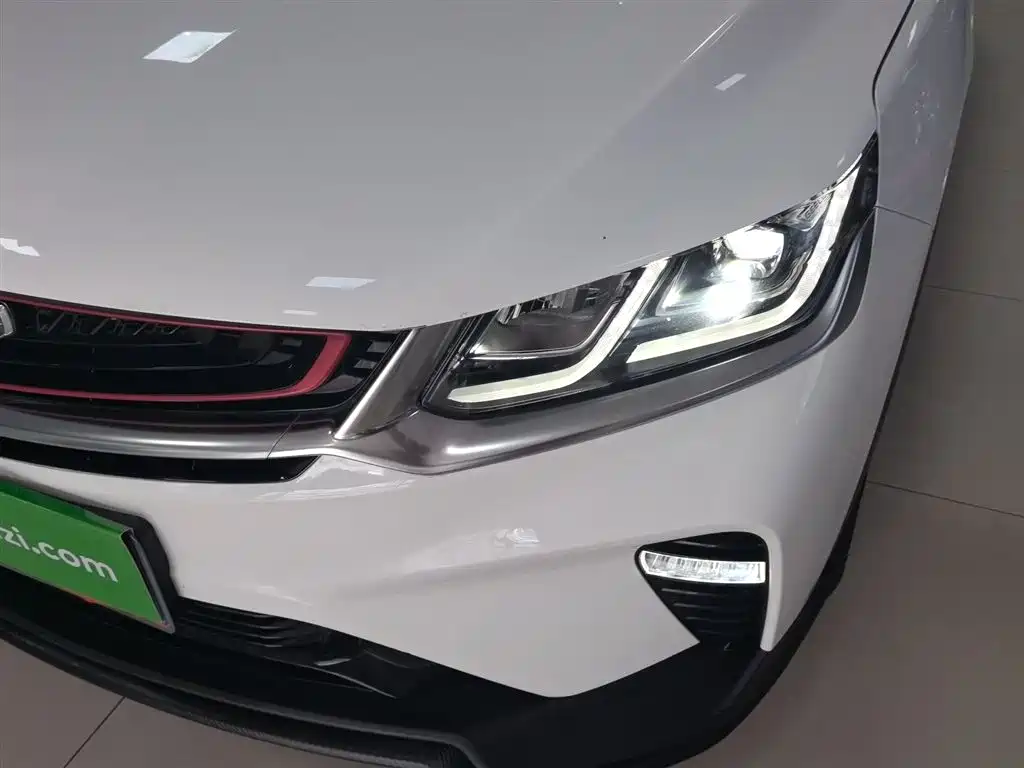 Geely Binyue 2019 2019 Sport 260T DCT Ranger China VI