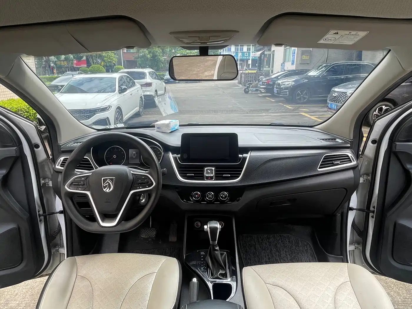 Baojun 730 2021 2021 1.5T CVT Fashion 7-Seater