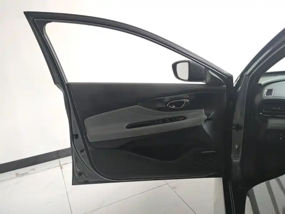 GAC Trumpchi Trumpchi Emkoo 2022 2021 270T DCT J15 Edition