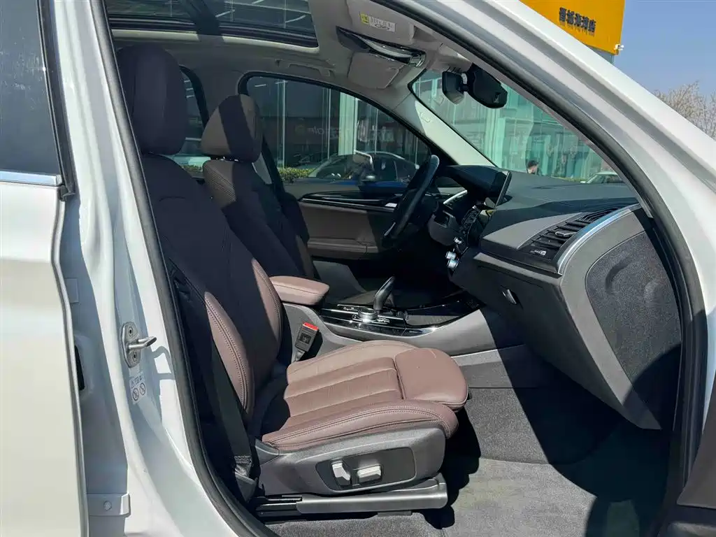 BMW X3 2021 Facelift xDrive25i Luxury Package фото 25