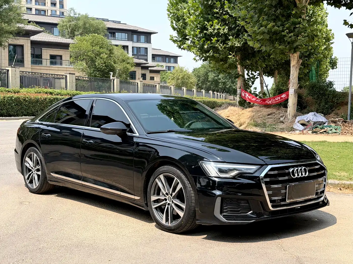 Photo 3 - Audi A6L
