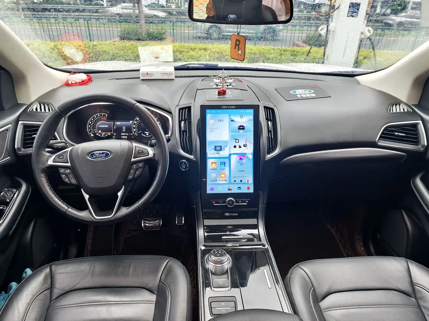 Фото 7 - Ford Edge