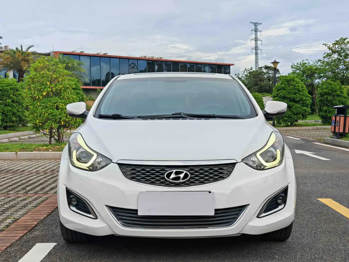 Hyundai Langdong 2016 1.6L Manual Fashion Model фото 7