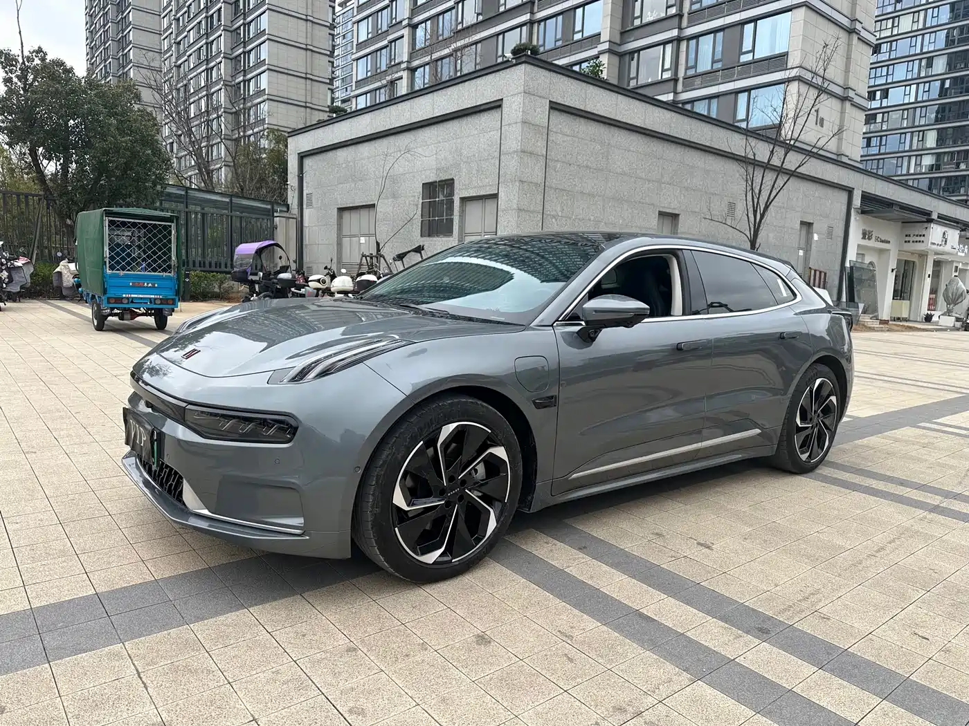 ZEEKR EXTREME KRYPTON 001