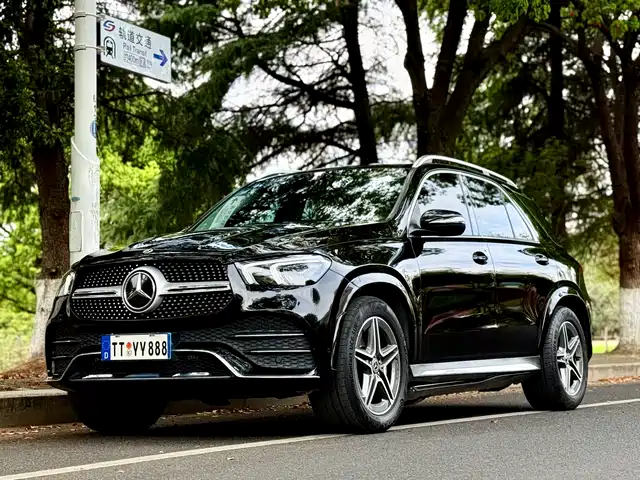 MERCEDES-BENZ GLE