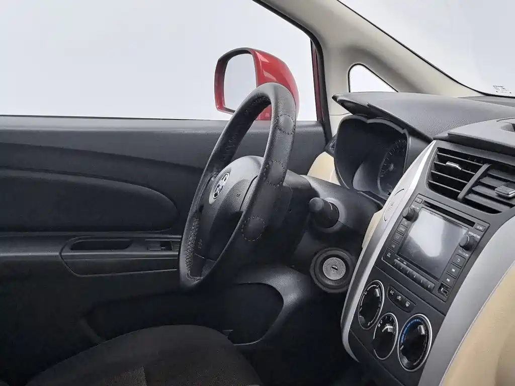 Venucia R50 2014 2013 1.6L Manual Fashion