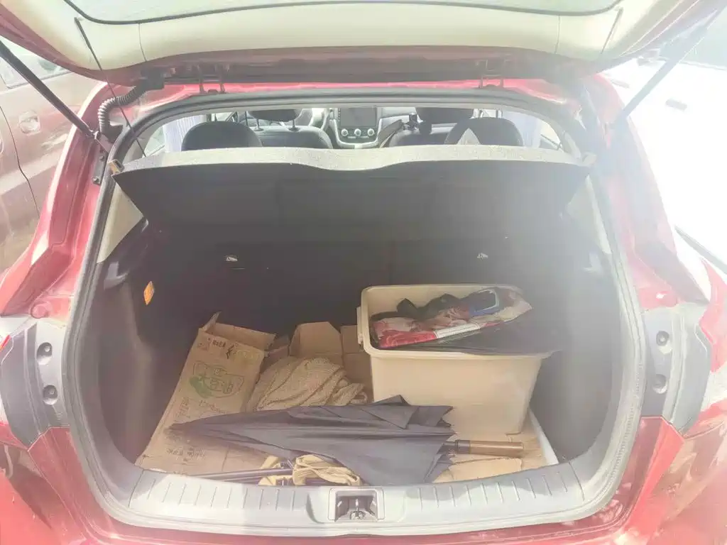 Nissan Tiida, миниатюра 5