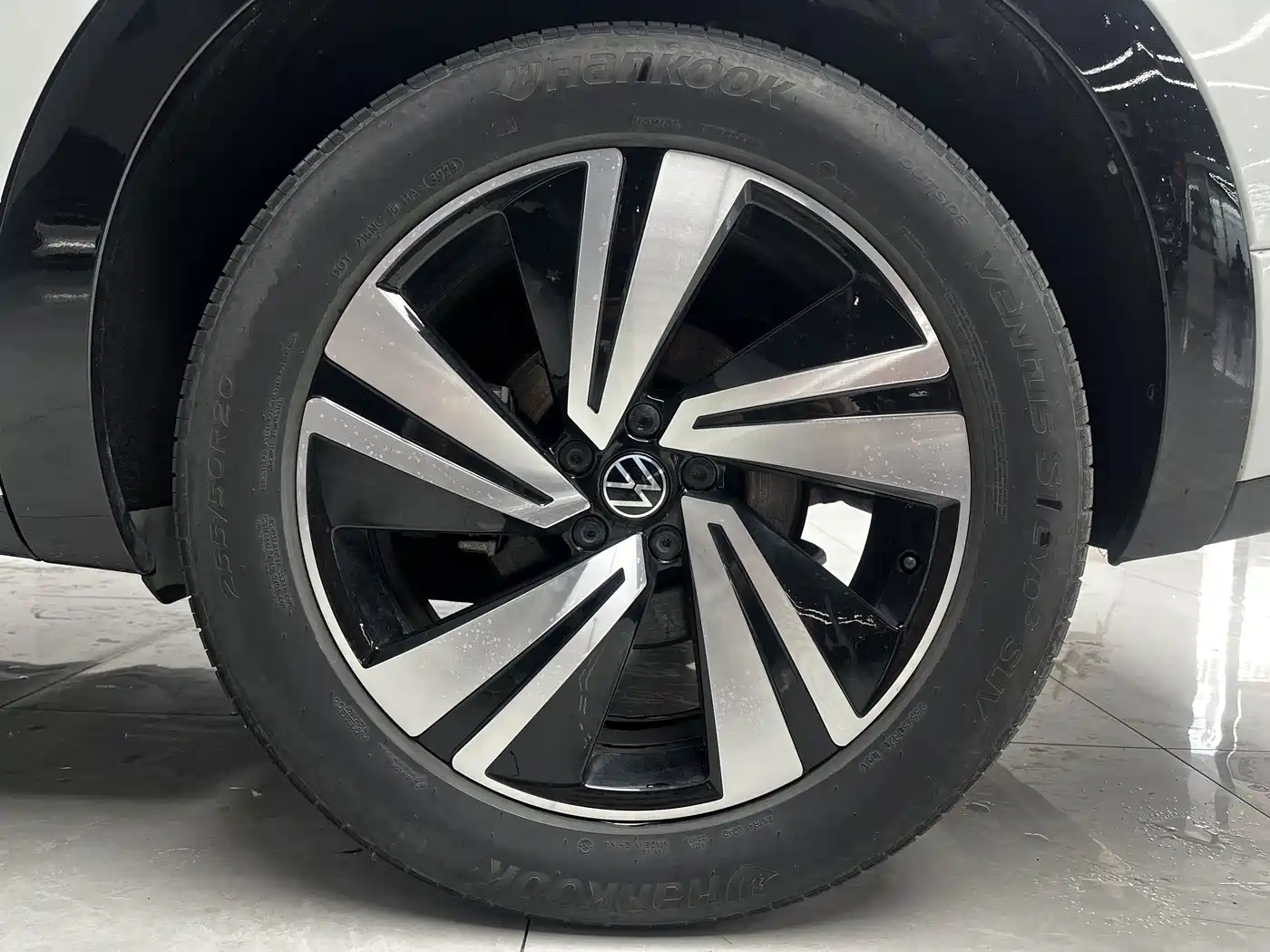 Volkswagen Talagon 2023 380TSI 4WD R-Line Touring Edition фото 17