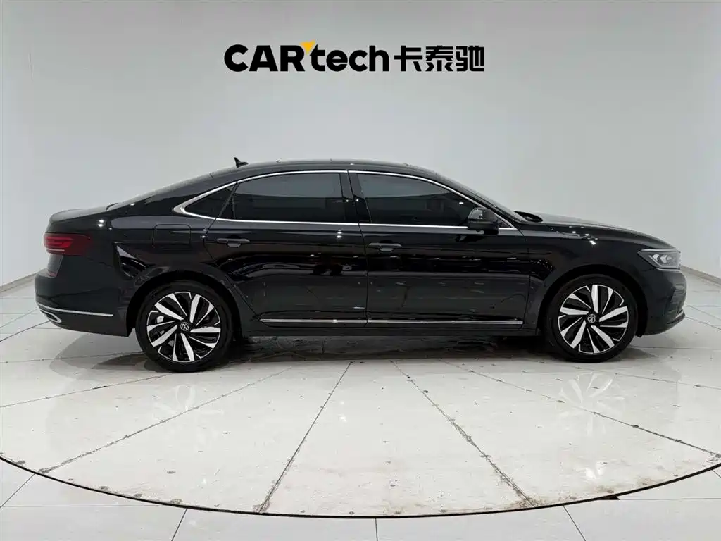 Volkswagen Passat 2023 Facelift 330TSI Elite Edition фото 12
