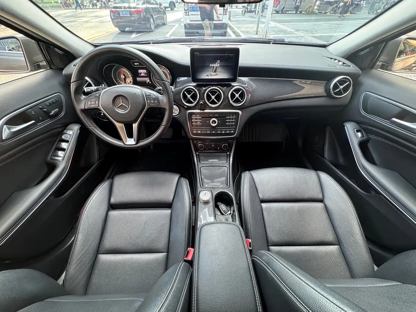 Mercedes-Benz GLA 2016 GLA 220 4MATIC Fashion фото 18