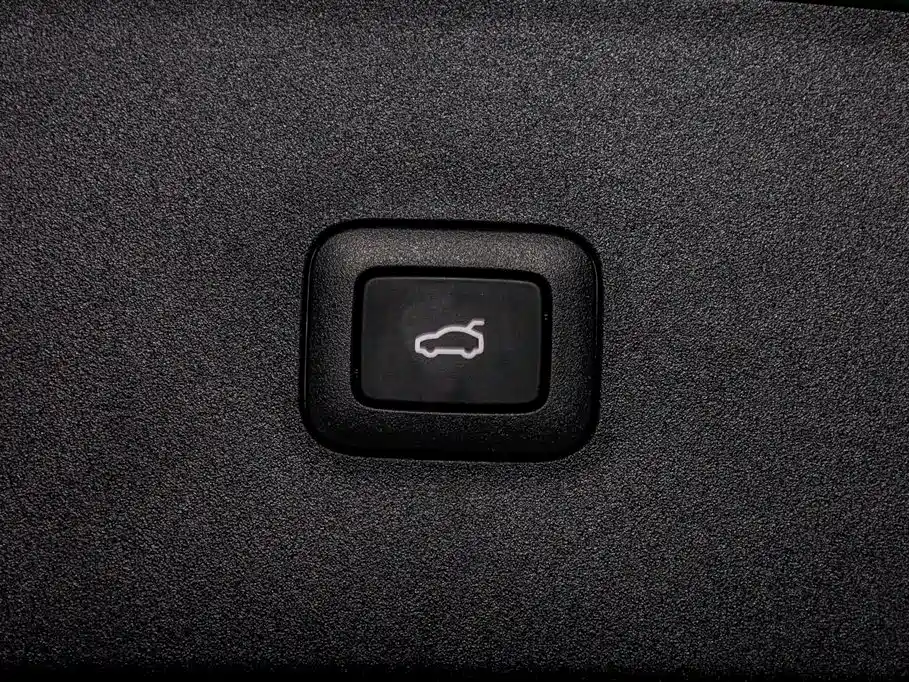 Xiaomi Auto Xiaomi YU7 2025 Extended Range RWD Edition фото 7
