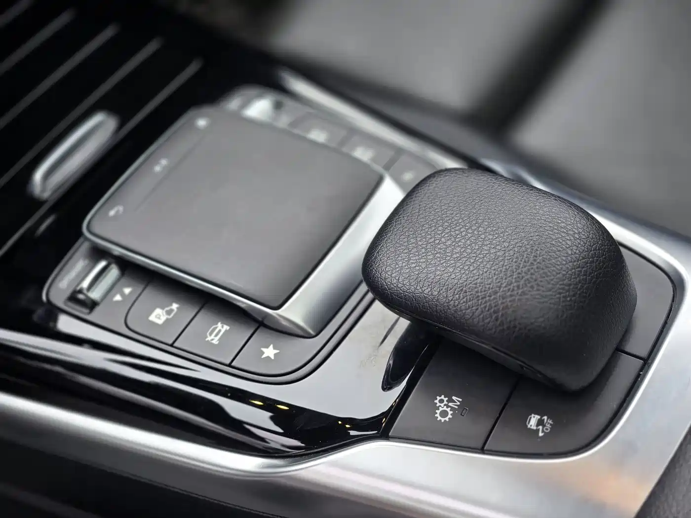 Mercedes-Benz A-Class AMG 2020 AMG A 35 L 4MATIC фото 18