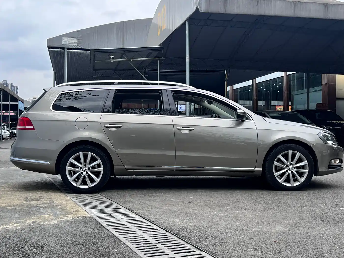 Volkswagen Magotan (Import) 2013 2012 Wagon 2.0TSI Luxury