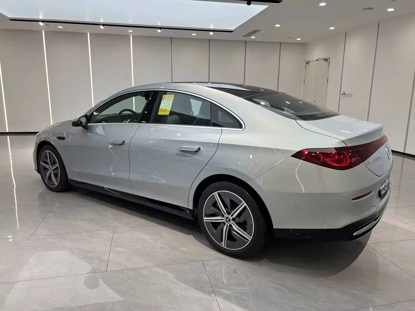 Mercedes-Benz CLA New Energy 2025 300L Dynamic Version фото 14
