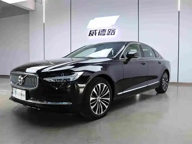 Volvo S90 2024