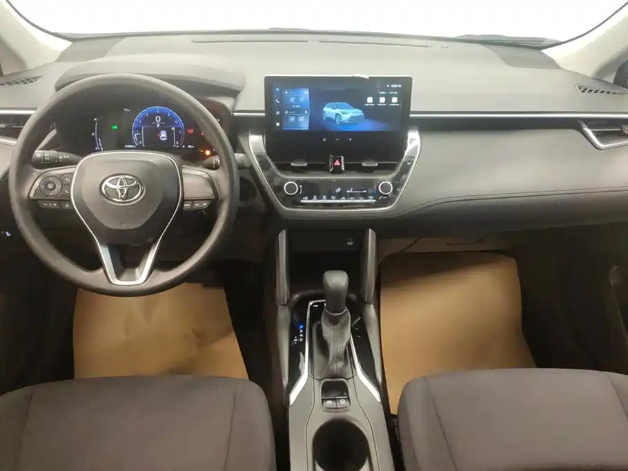 Toyota Frontlander 2023 2.0L CVT Elite Edition фото 12