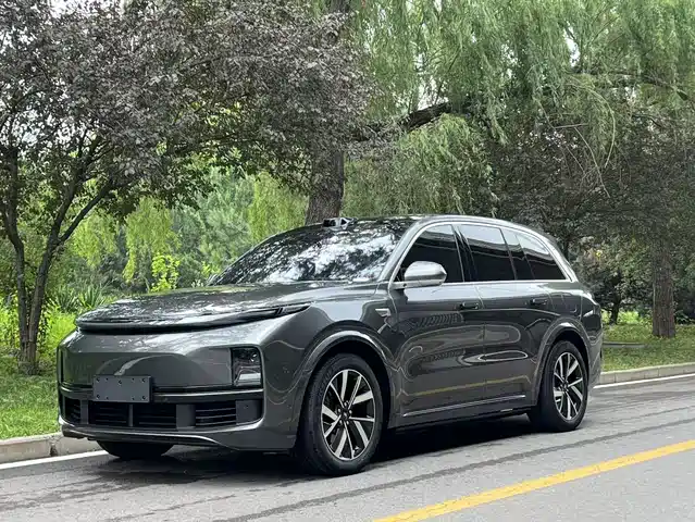 Li Auto Li L8 2022