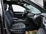 Фото 14 - Cadillac XT6