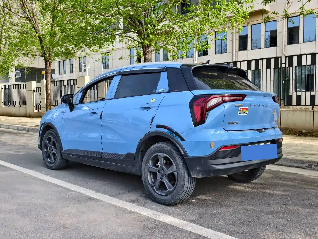 GEELY GEOMETRY E FIREFLY