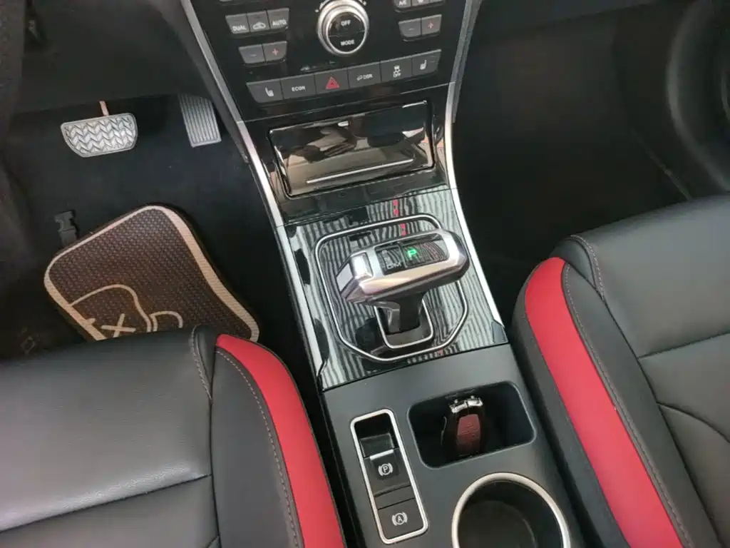 Photo 14 - Haval H2