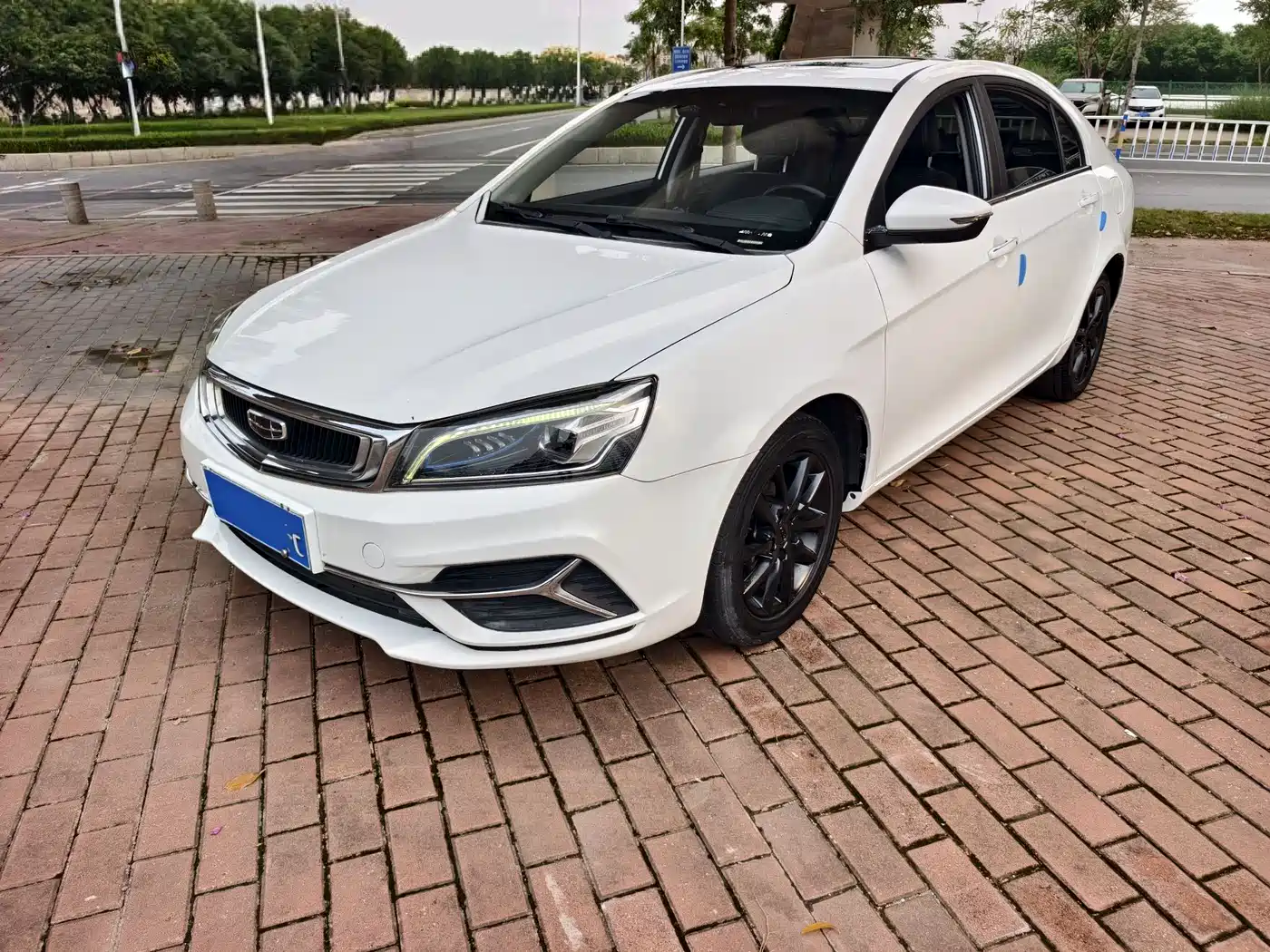 GEELY AUTOMOBILE EMGRAND