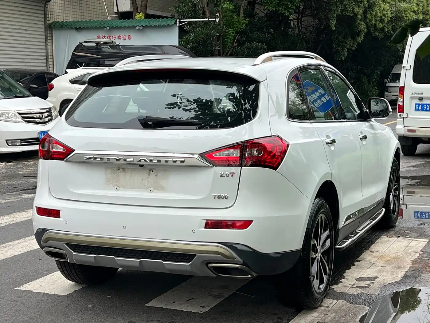 Фото 2 - Zotye T600