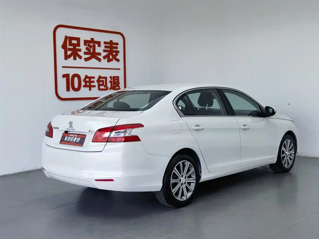Peugeot 408 2015 Model 1.2T Automatic Luxury Edition фото 2