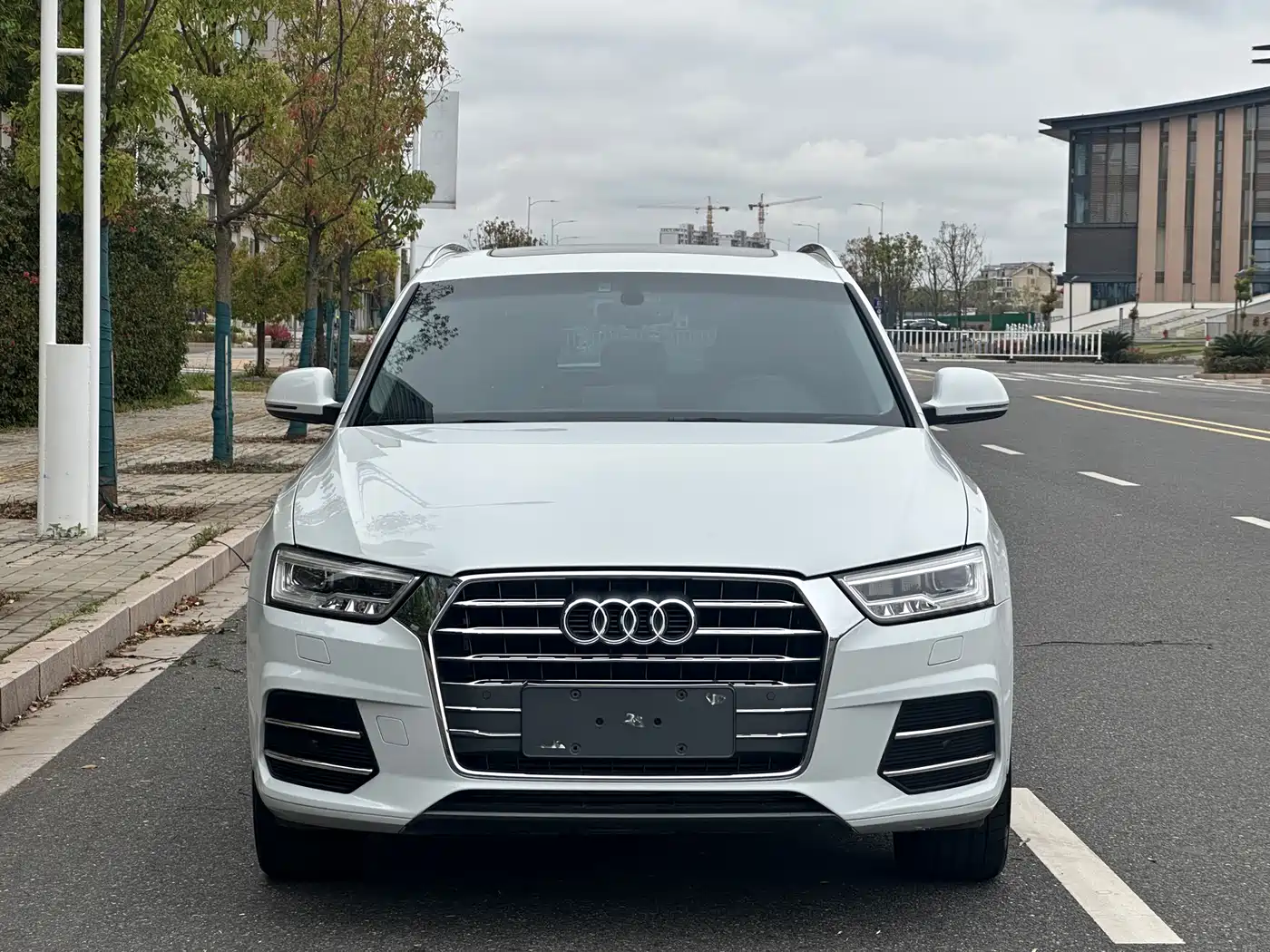 Audi Q3 2018 30th Anniversary Edition 35 TFSI Fashion фото 2