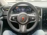 Photo 11 - Hongqi HS7 PHEV