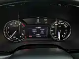 Photo 12 - Cadillac XT5