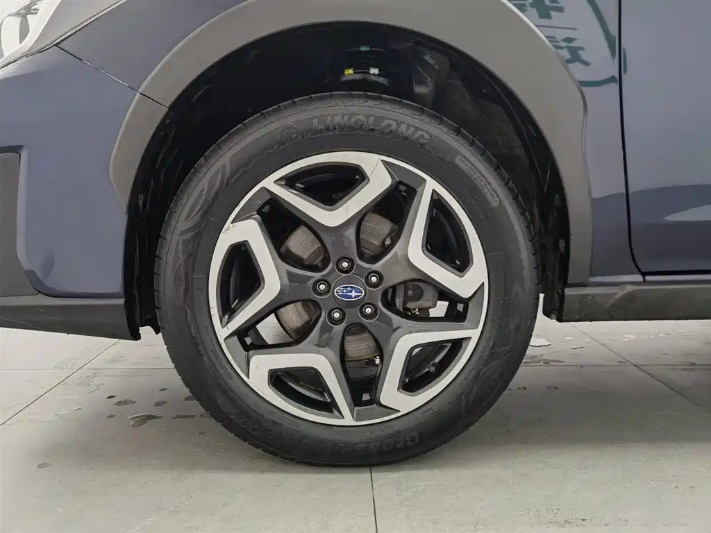 Subaru XV 2020 2.0i AWD Luxury Edition with EyeSight фото 17