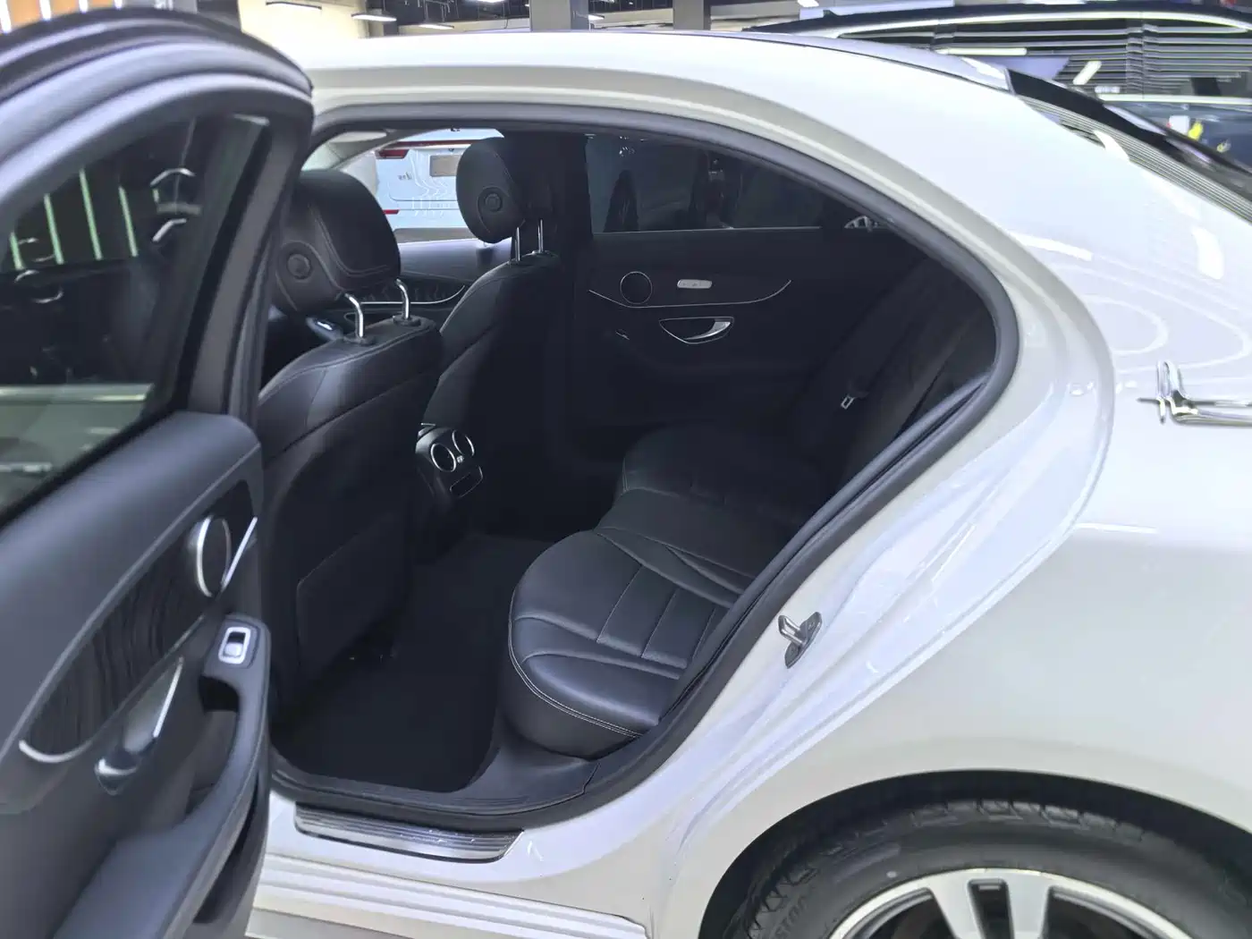 Mercedes-Benz C-Class 2019 C 180 L Fashion Sport Edition фото 6