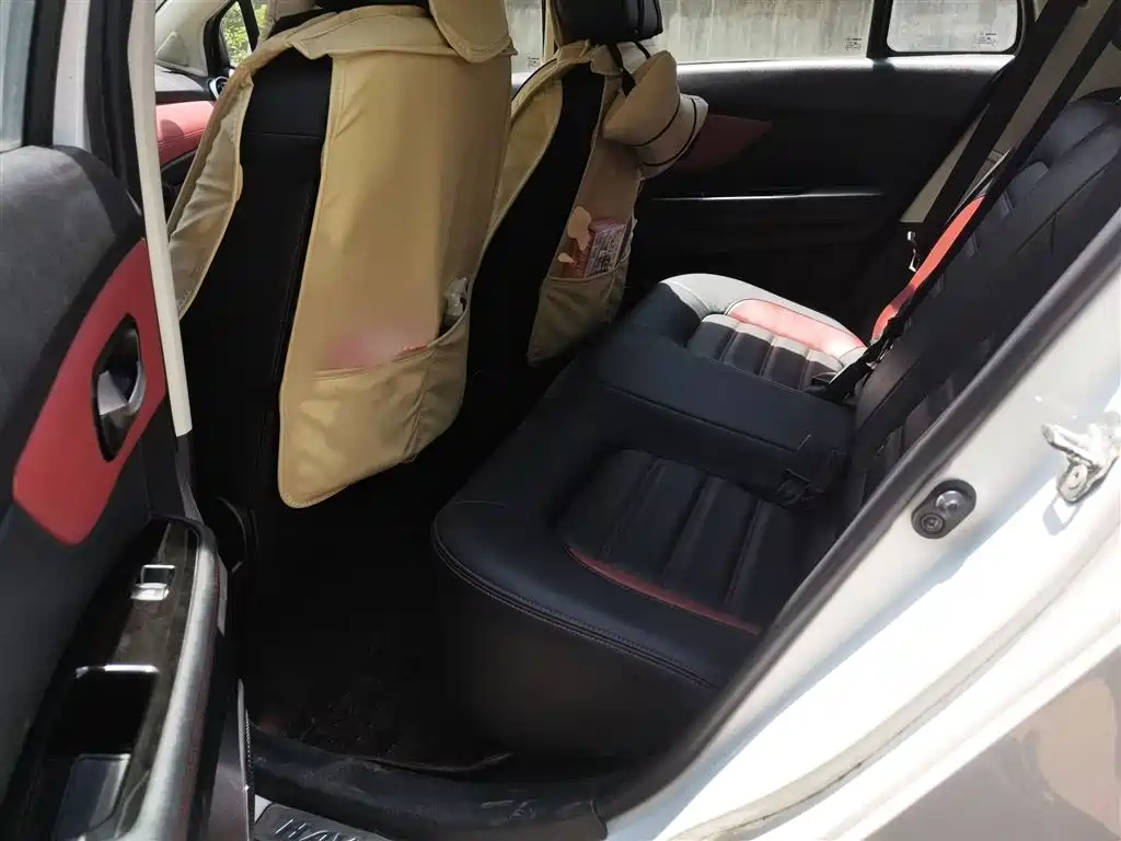 Haval H1 2016 Blue Label 1.5L AMT Luxury фото 15