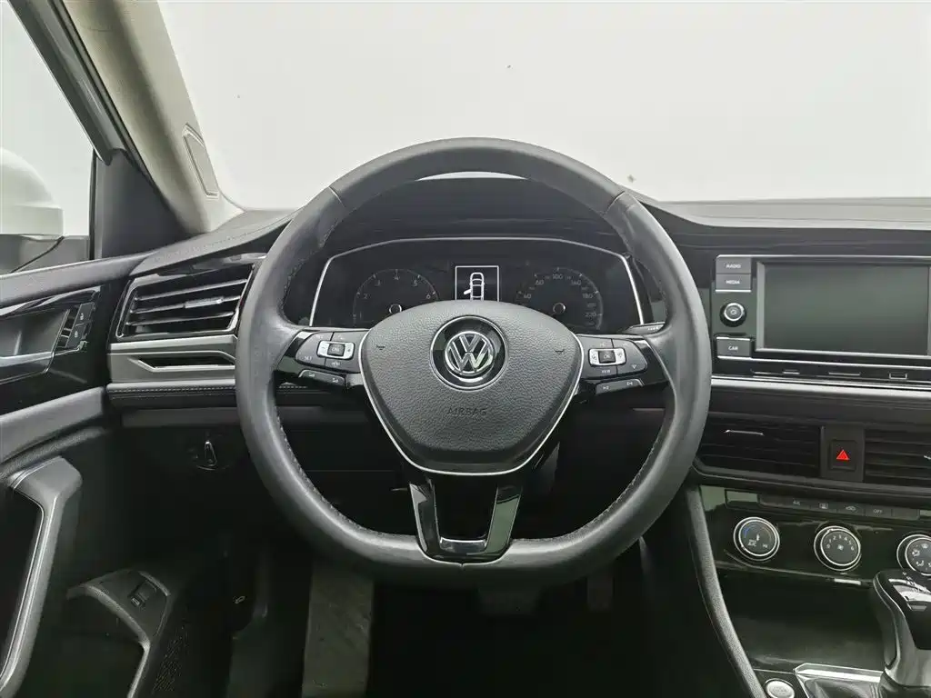 Volkswagen Sagitar 2020 280TSI DSG Comfort Class V фото 11