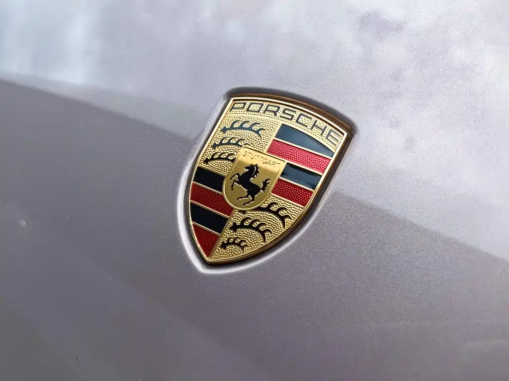 Porsche Taycan 2021 2020 Taycan