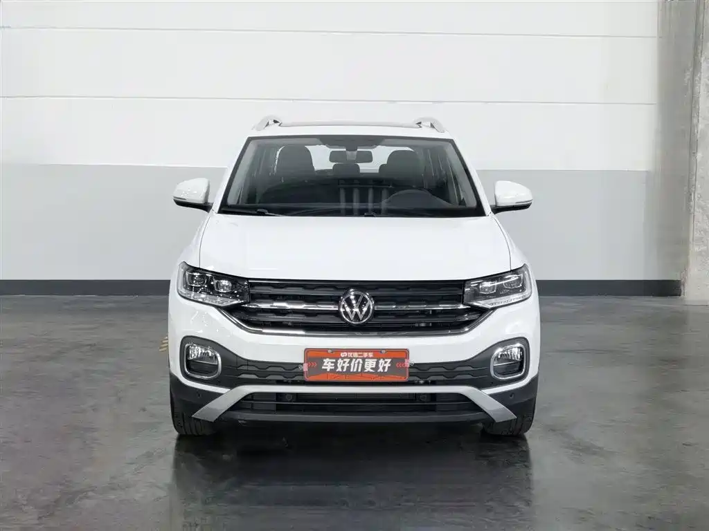 Volkswagen Tanying 2021 1.5L Automatic Smart Connect Edition фото 3