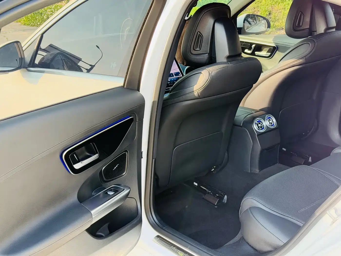 Mercedes-Benz C-Class 2024 C 200 L Sport Edition фото 9