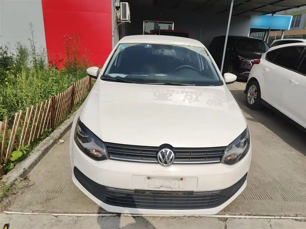 Volkswagen Polo 2018 1.5L Auto Safe Drive фото 3