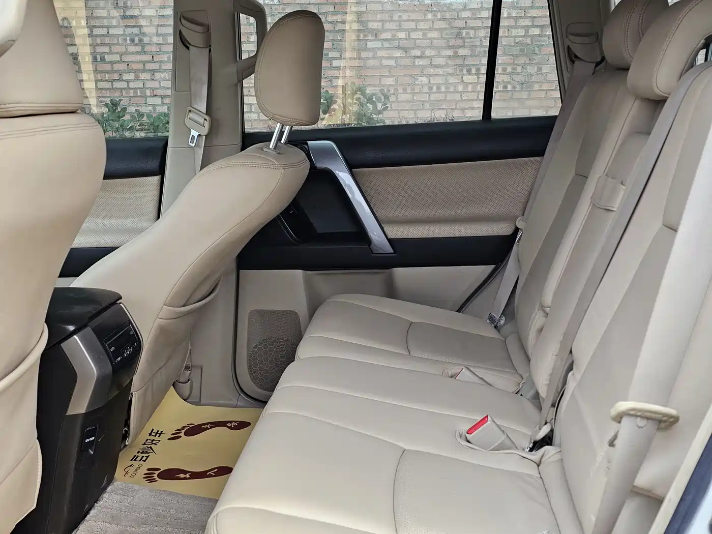 Toyota Prado (Import) 2010 2.7L Auto Luxury фото 11