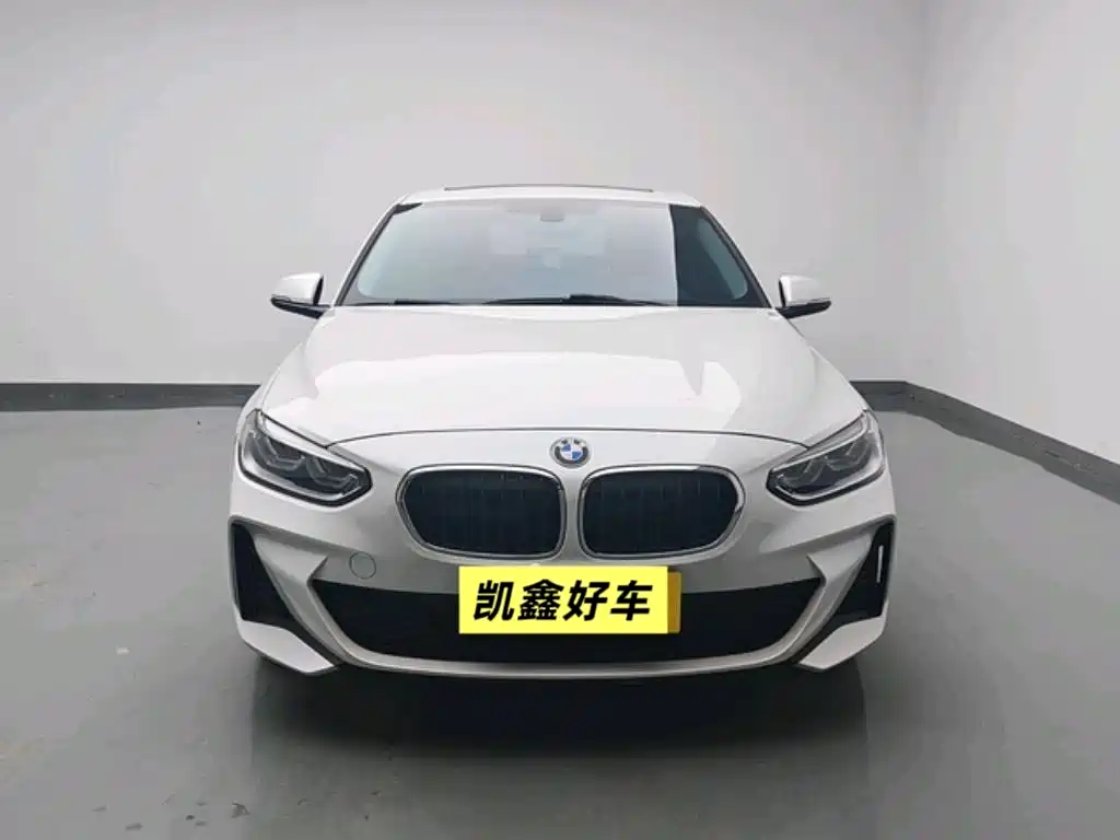 BMW 1 Series 2020 Model 120i M Sport Package фото 2