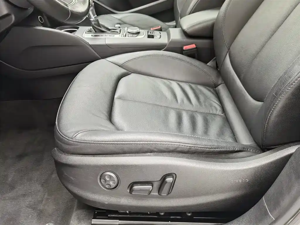 Audi A3 2015 Limousine 35 TFSI Millionth Anniversary Comfort Enjoyment Type фото 20