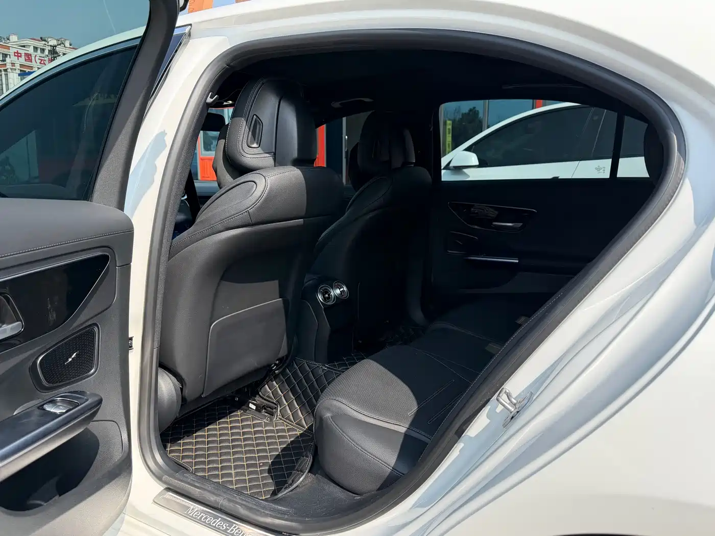 Mercedes-Benz C-Class 2023 Facelift C 260 L Sport Edition фото 5