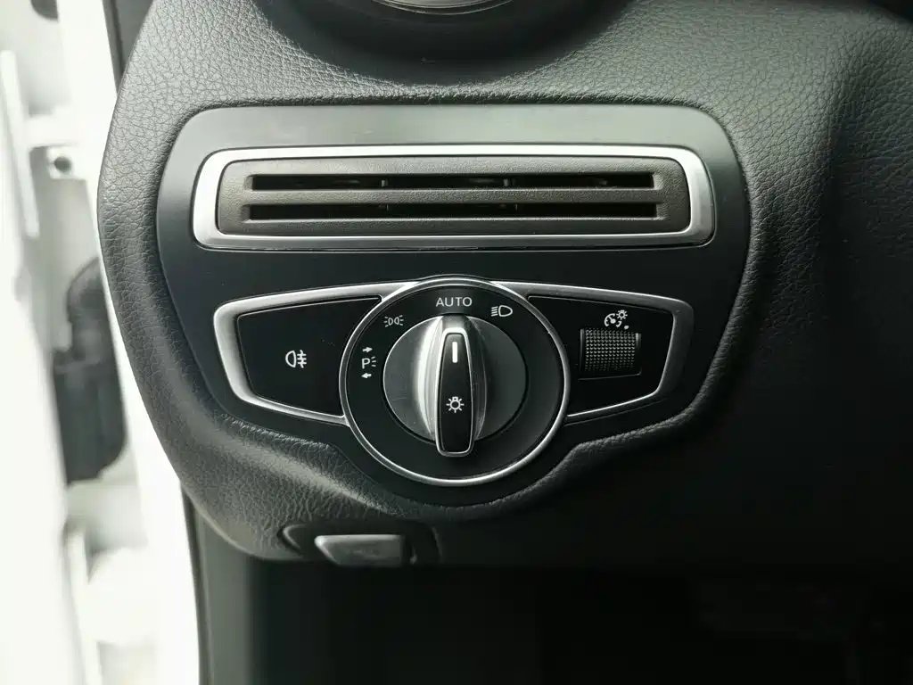 Mercedes-Benz C-Class, миниатюра 21