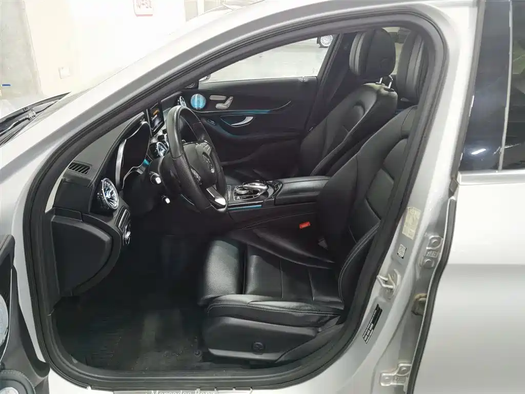 Mercedes-Benz C-Class 2016 C 200 L Sport фото 10