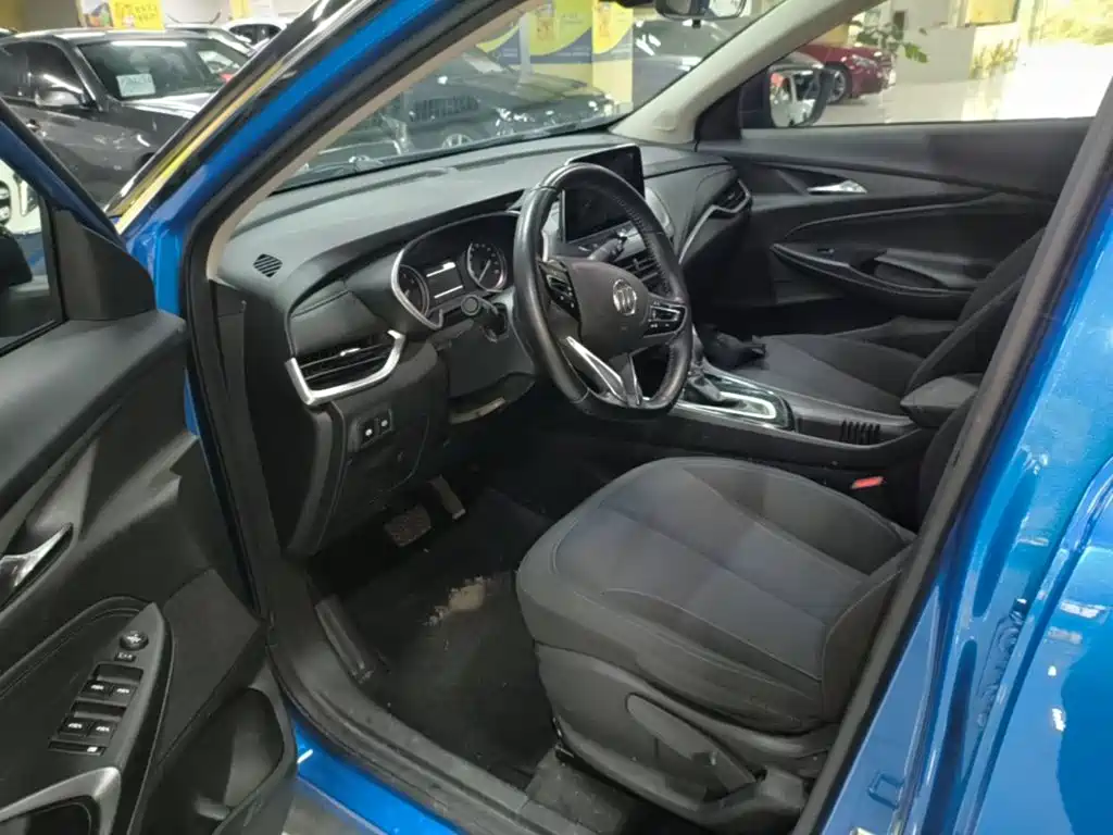 Фото 16 - Buick Encore