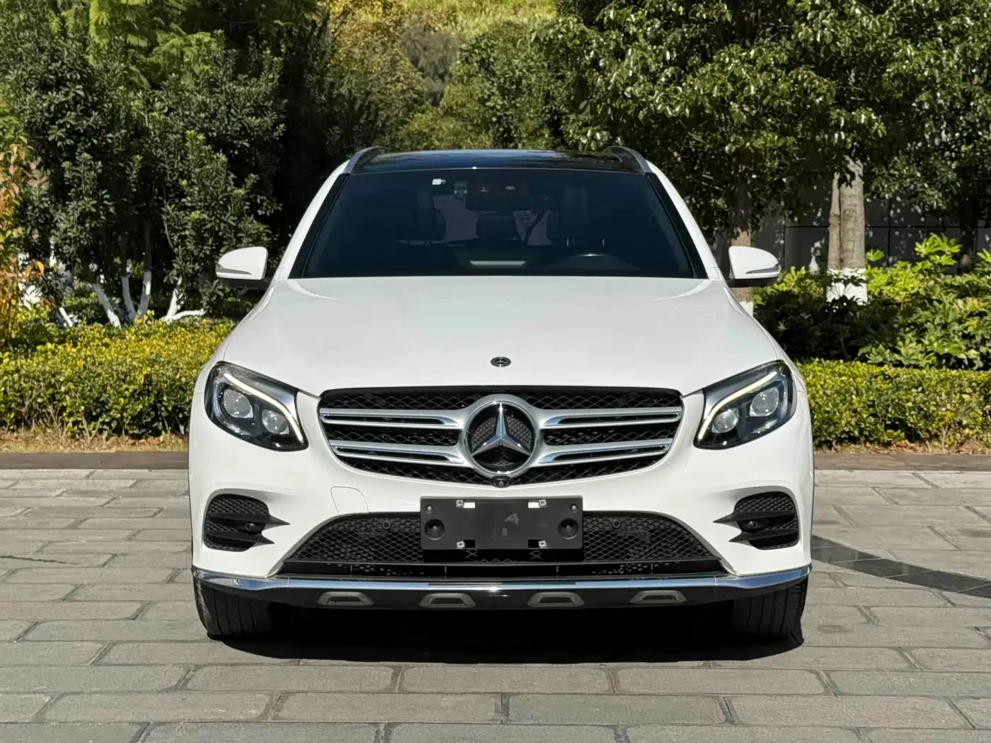 Mercedes-Benz GLC 2017 GLC 300 4MATIC Dynamic фото 2